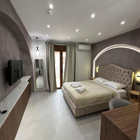 Incanto Luxury Suites 2 Nafpaktos Esterno foto