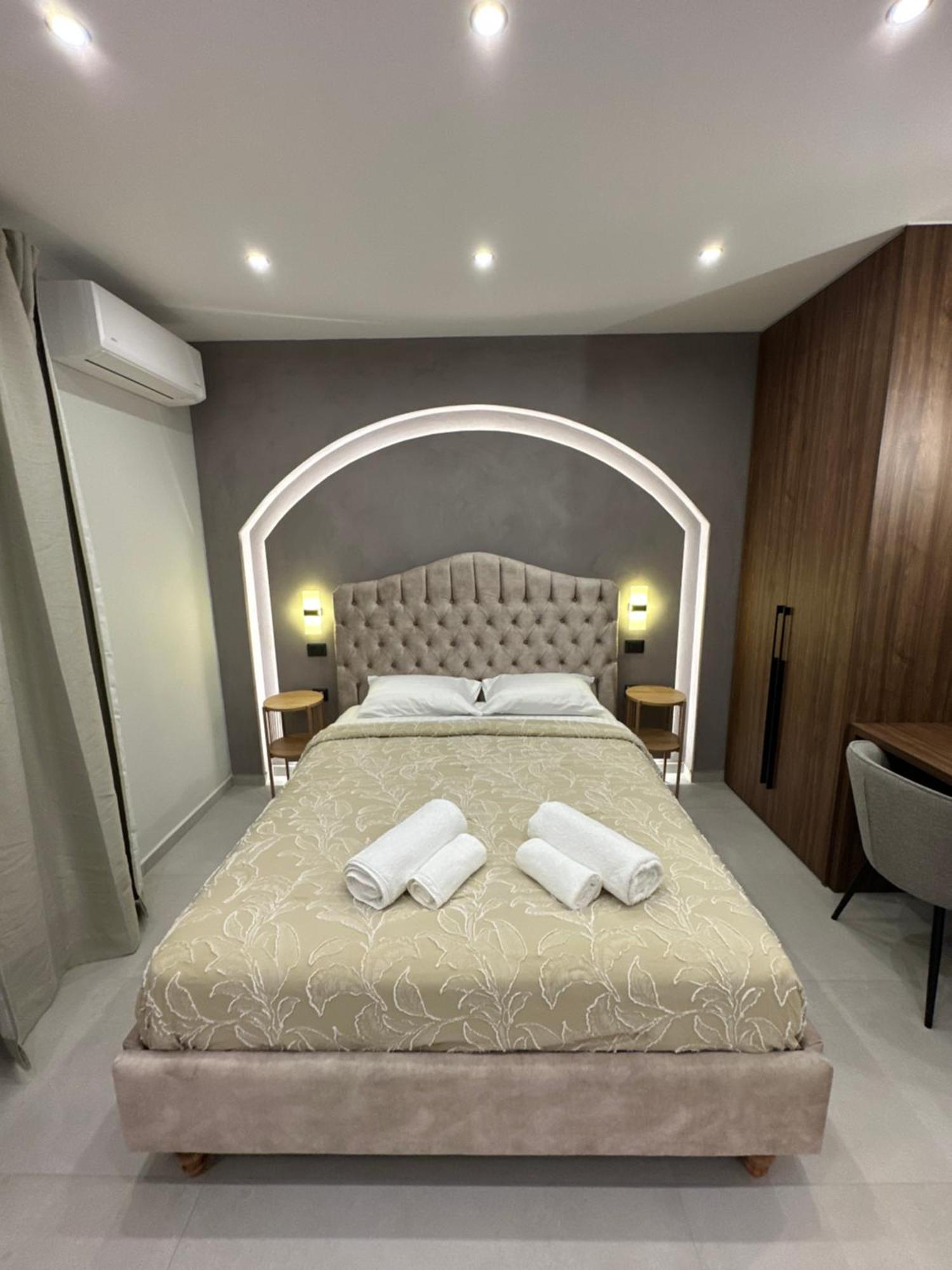 Incanto Luxury Suites 2 Nafpaktos Esterno foto